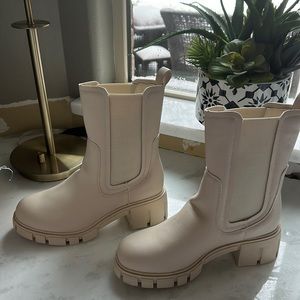 Boots by Tinstree. Size 9